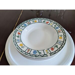 Vtg   Lynns Stoneware Mayflower pattern soup/salad bowls  (4 each)